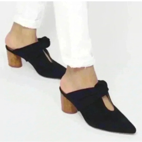 Bernardo Finley Suede Knot Wood Block Heel Mules Black - Picture 2 of 12